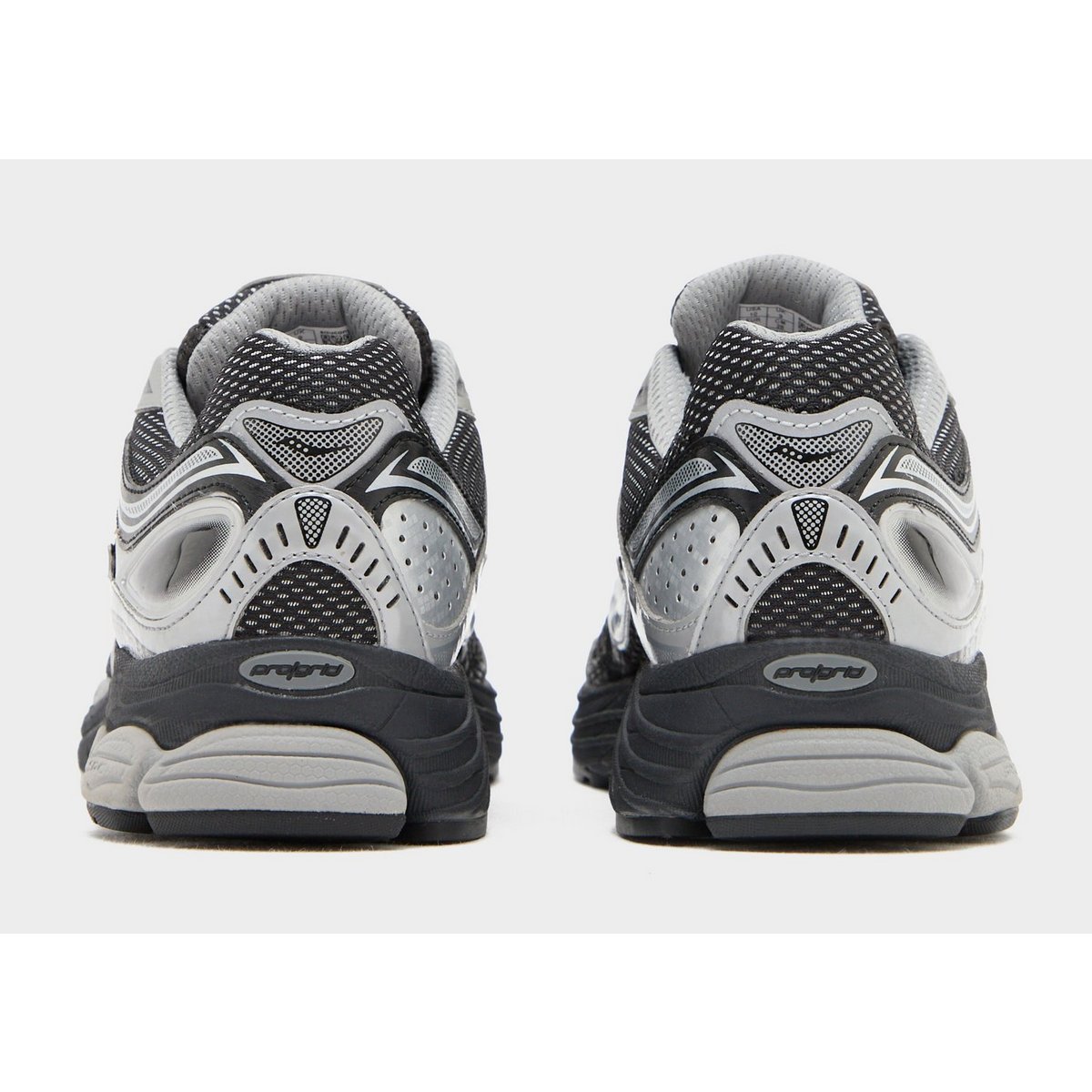 Saucony ProGrid Omni 9 OG — foto 3 van 6