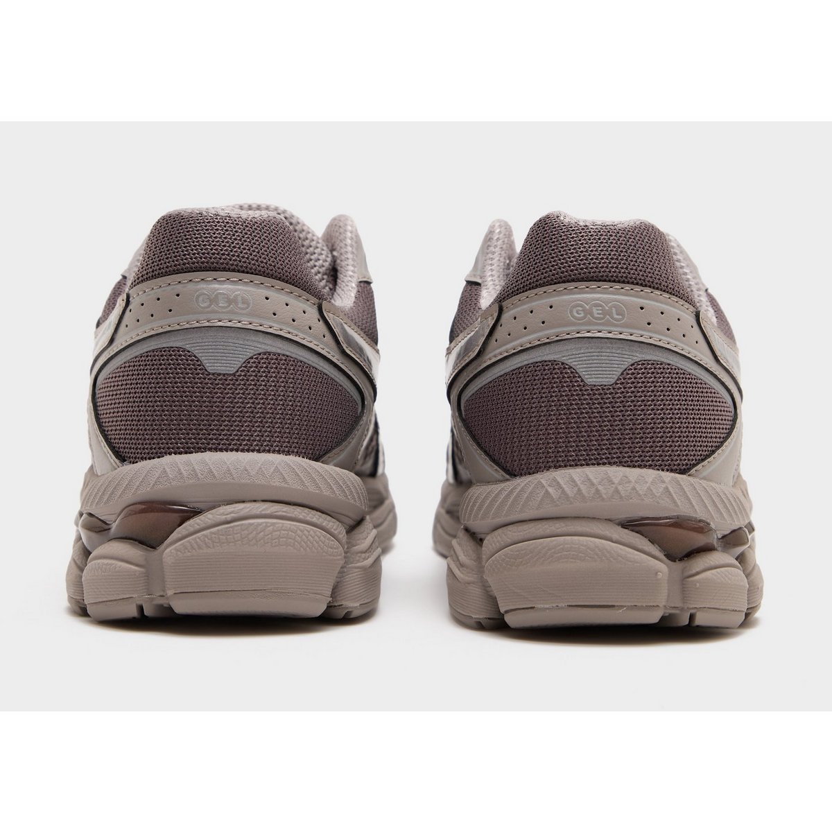 ASICS GEL-CUMULUS 16 Women's — foto 3 van 6